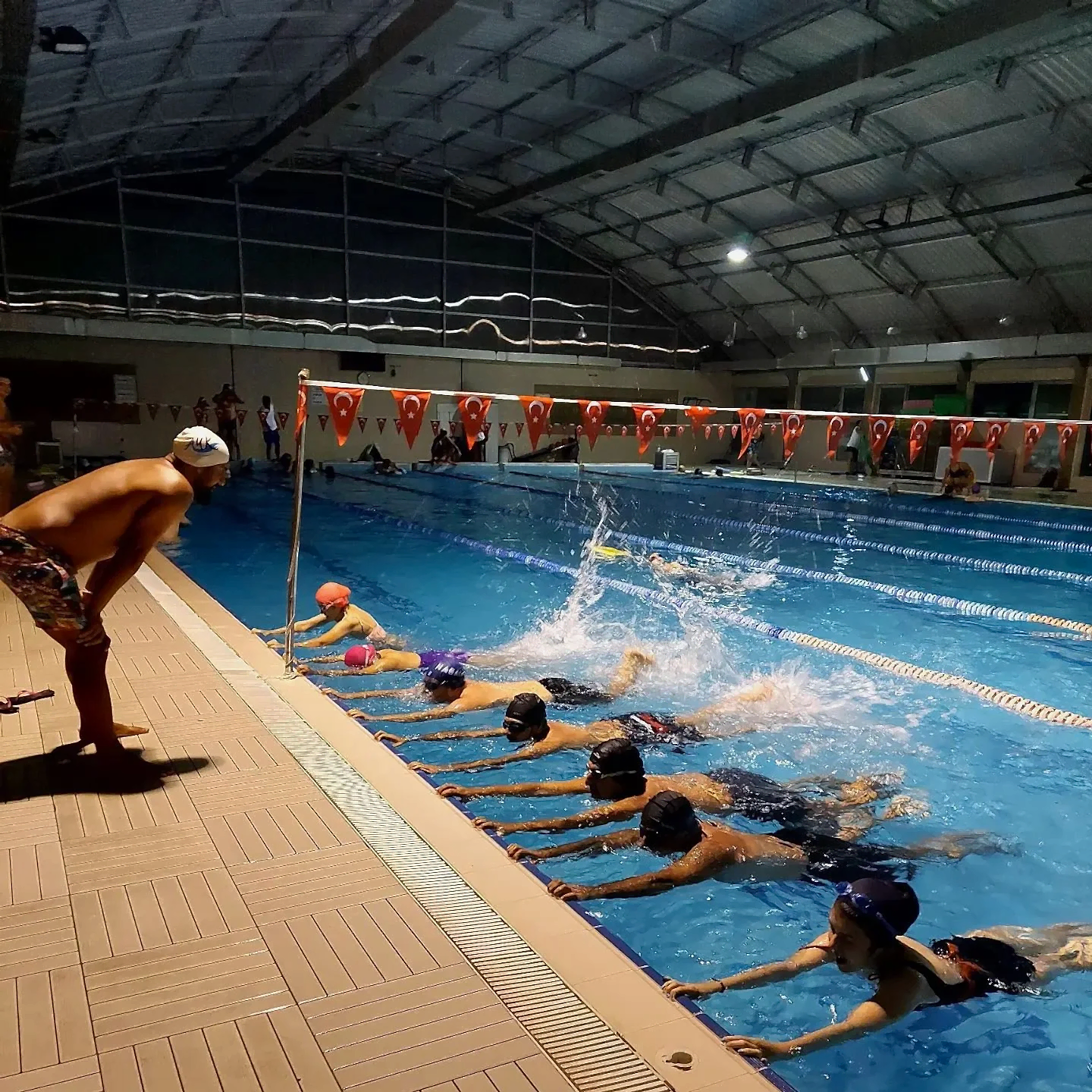 Antalya Yetişkin Yüzme Kursu