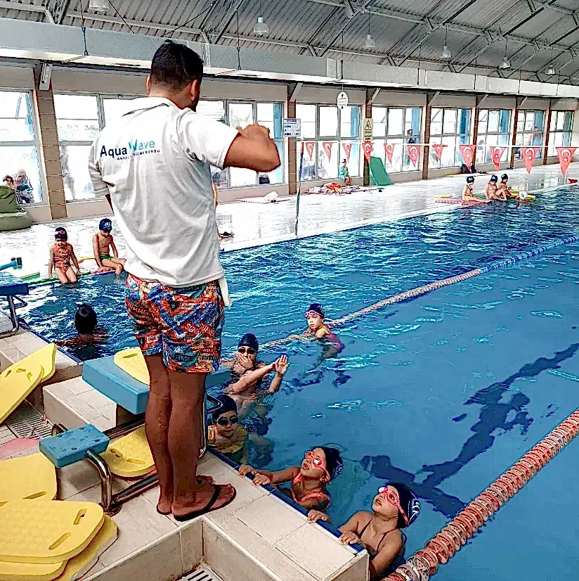antalya çocuk yüzme kursu