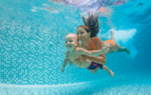 Bebekler Ne Zaman Yüzme Dersi Alabilir